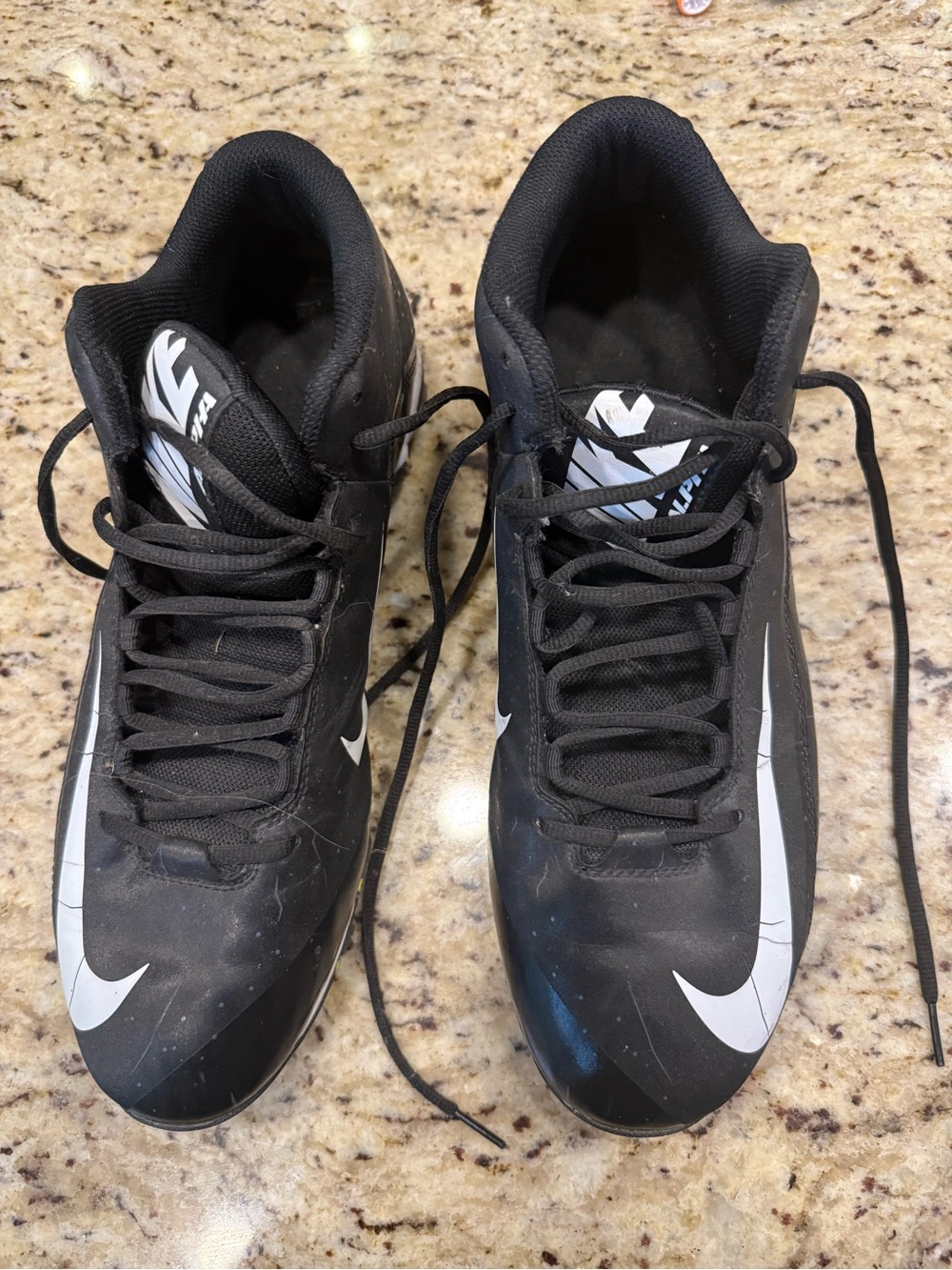 Nike Men’s size 14 Black Football Cleats